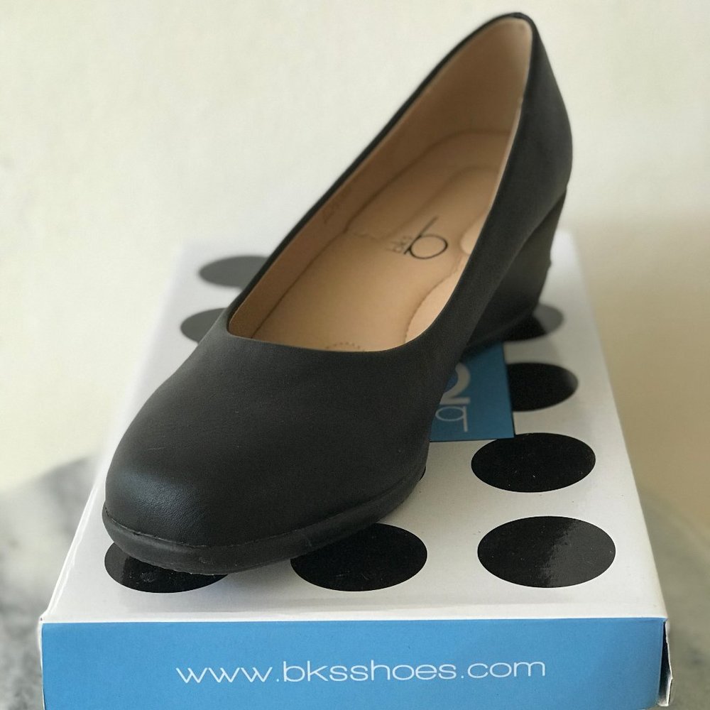 Bakers Romilly Wedges in Size 8